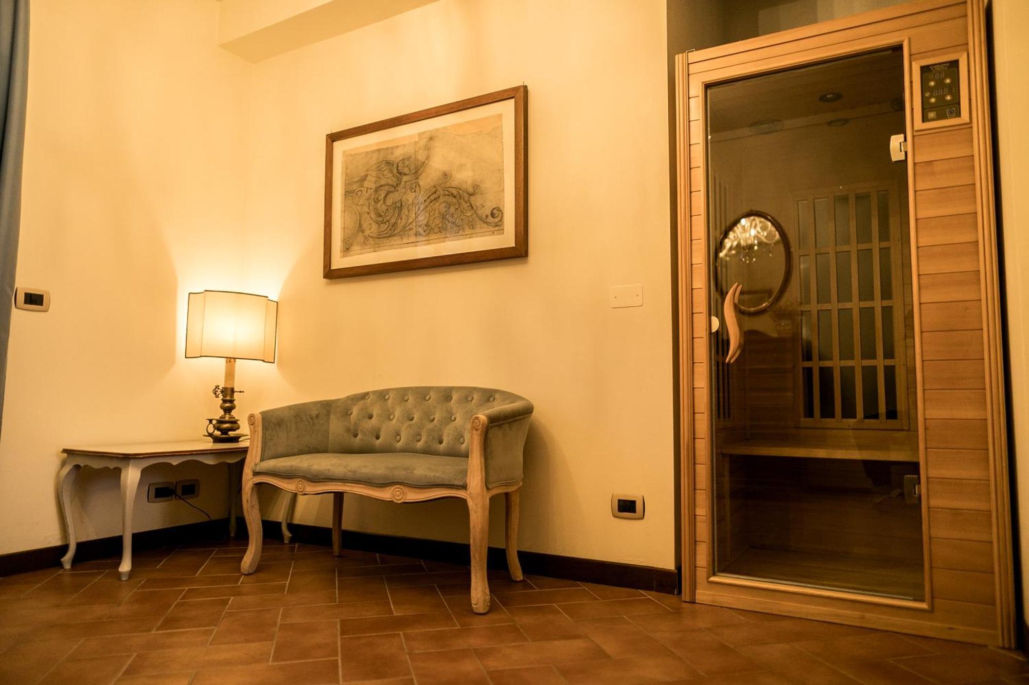 Borgo I Tre Baroni - Spa Suites & Resort Poppi Exteriér fotografie